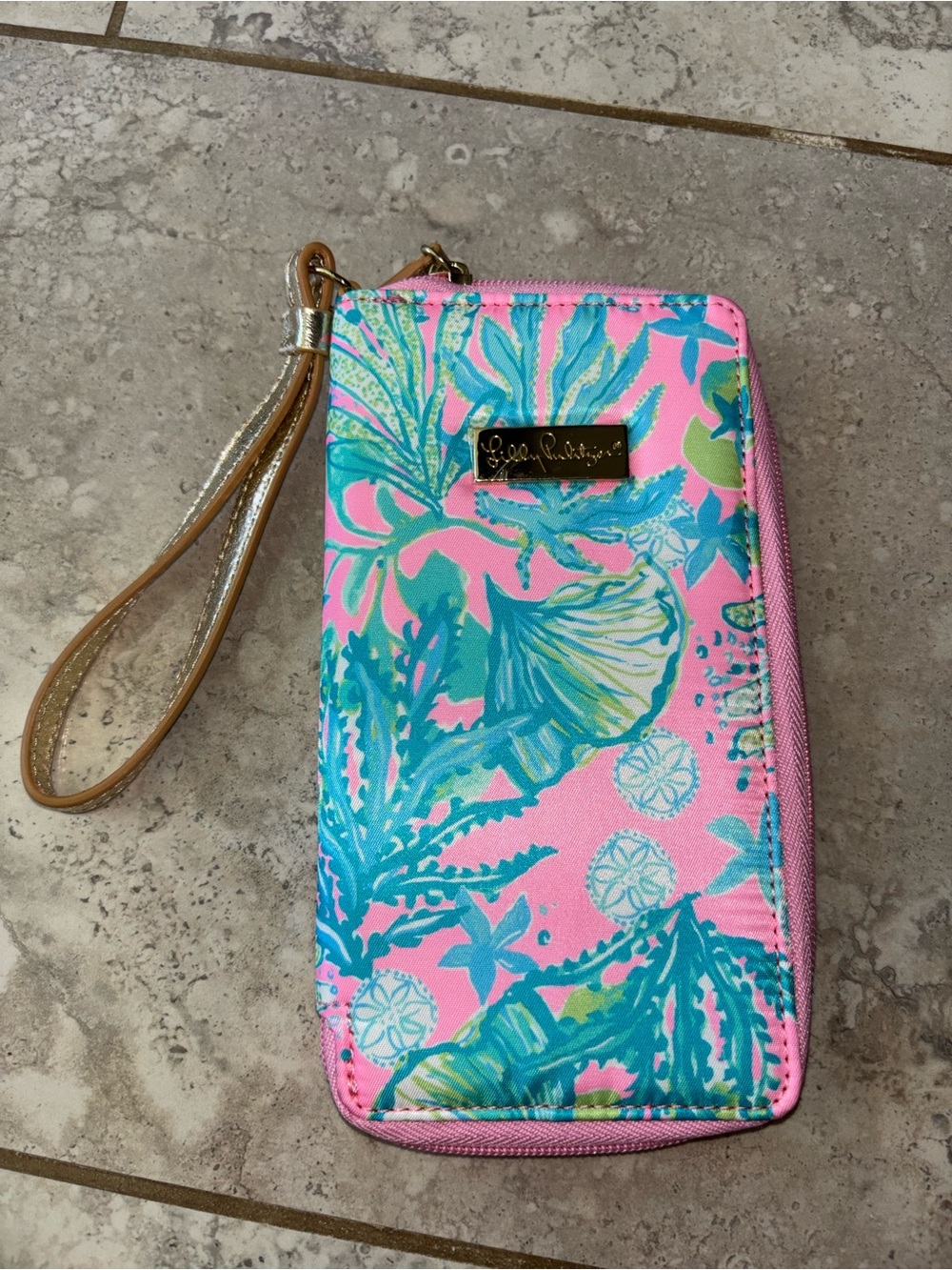 Lilly Pulitzer zip-around wristlet wallet